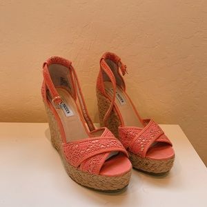 Steve Madden Coral Wedges